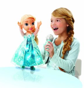 Elsa Frozen: muñeca que canta y habla