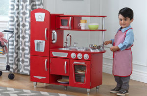 Juguetes de madera para niños: cocinita de madera roja