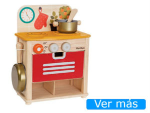 Cocinita de madera de Plan Toys