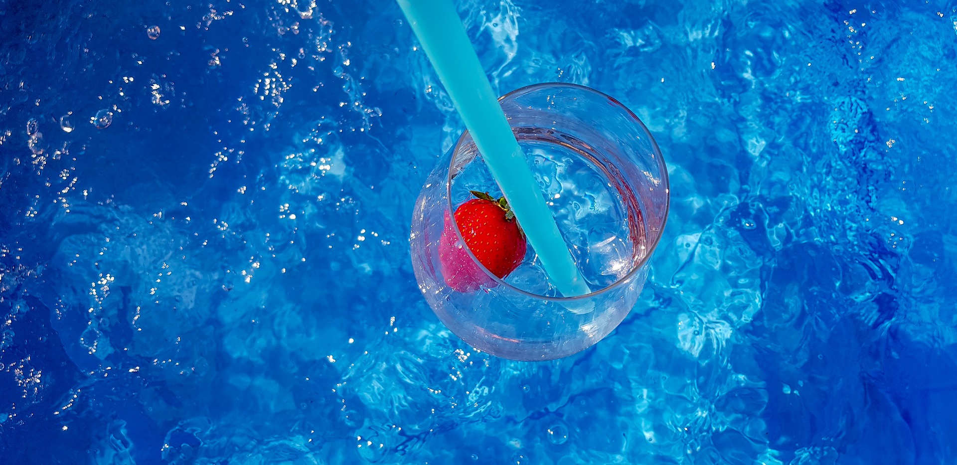 Juguetes para piscina: fiesta en la piscina